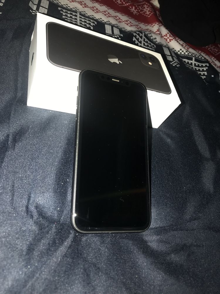 Iphone 11 64GB bom estado geral