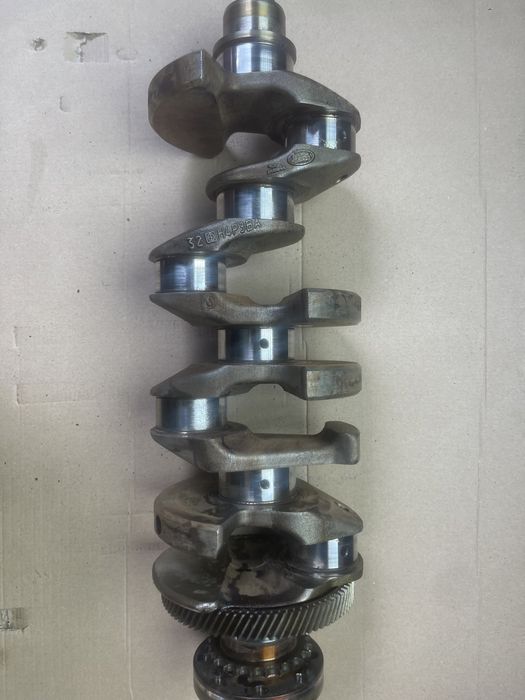 Колінчастий вал jaguar land rover h4p3ba 2.0 pt204 оригінал