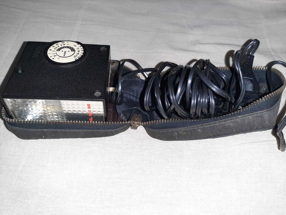 Фотоспалах для професійних фотоапаратів