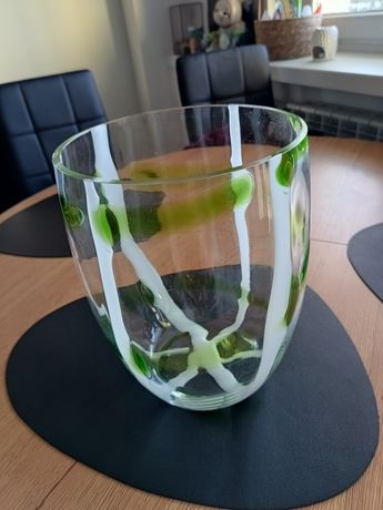 Duży szklany wazon zieleń biel