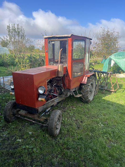 Саморобний трактор з мотором від Т-25 + навісне обладнання