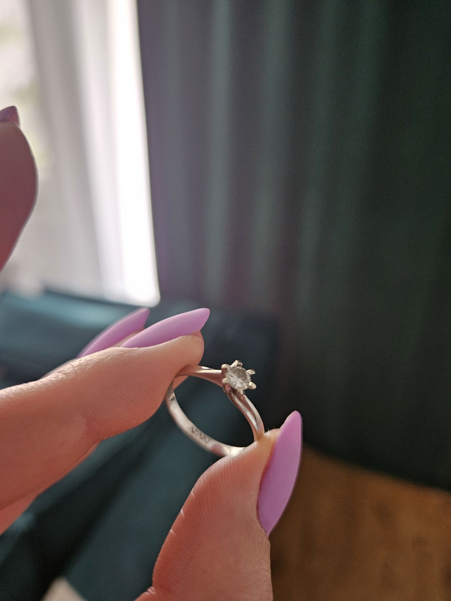 Pierścionek APART z brylantem 0,2ct zaręczynowy r. 14, 1,7cm próba 585