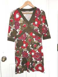 Wiskozowa sukienka w kwiaty Yessica, rozmiar 42