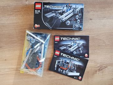 Klocki LEGO Technic Mała ładowarka gąsienicowa 42032