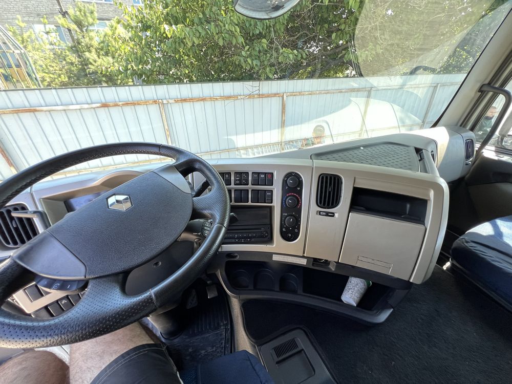 Renault Premium 460 dxi 2012 рік