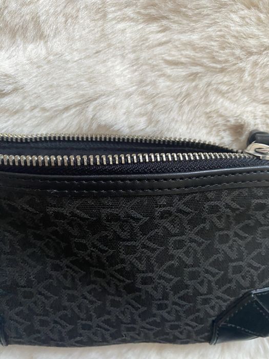 Portfel plócienny, saszetka DKNY