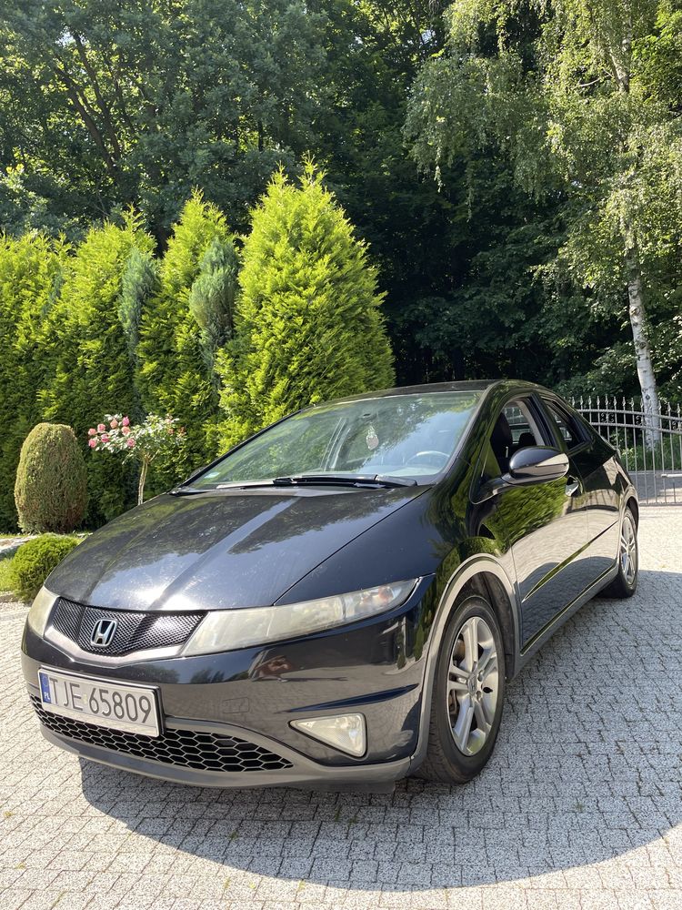 Honda civic ufo 1.4 vtec 2011 od kobiety