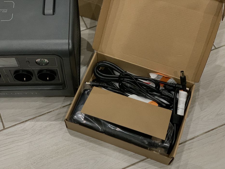 Зарядна станція BLUETTI PowerOak EB70 1000W