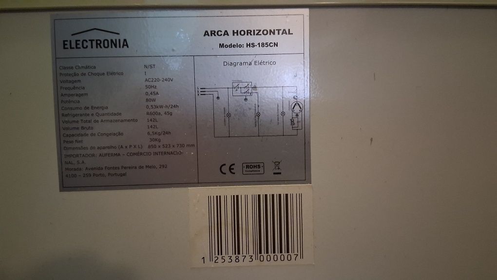 Arca Frigorífico Electronia 142L