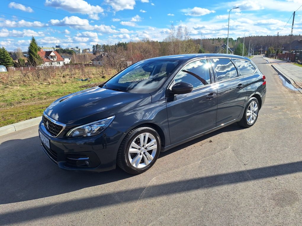 Peugeot 308  1.6HDI  120KM T9 Model po liftingu!!!  2018 rok