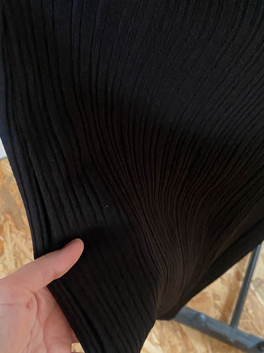 Спідниця чорна в рубчик