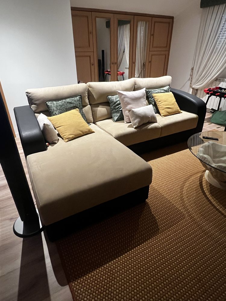 Sofa - chaise long