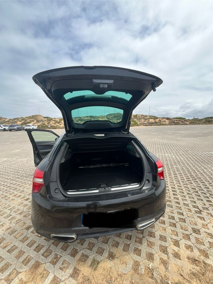 Citroën DS5 Hybrid 2.0 Sport Chic – Excelente Estado | Topo de Gama