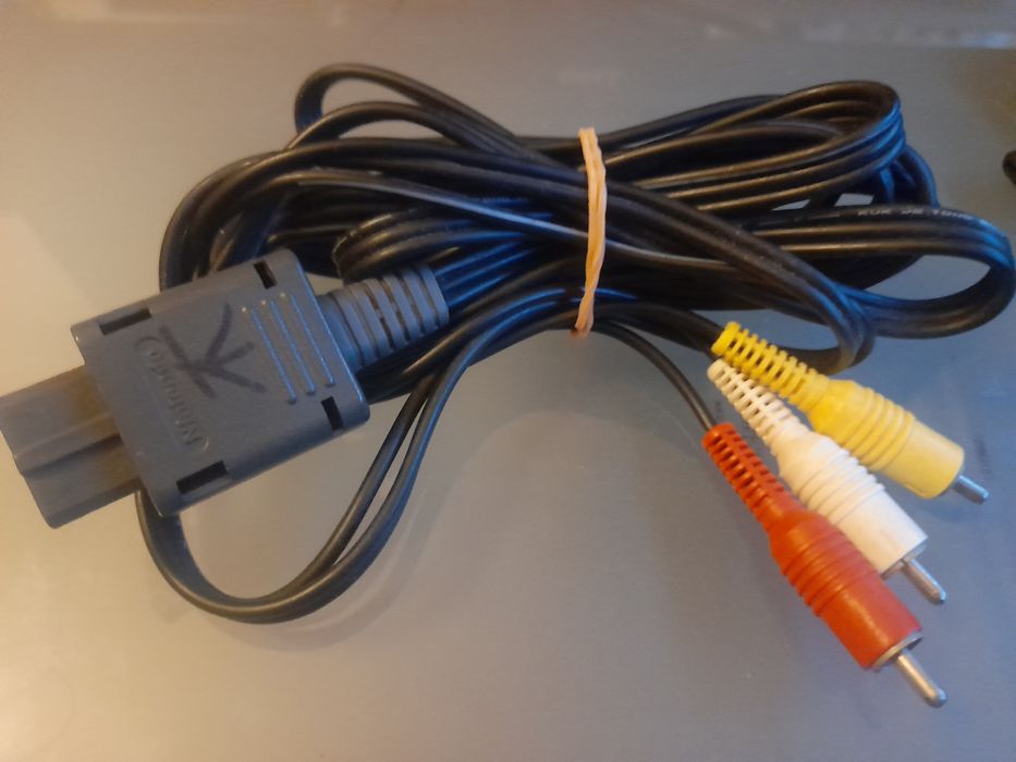 Super Nintendo e N64 - cabos de áudio e video