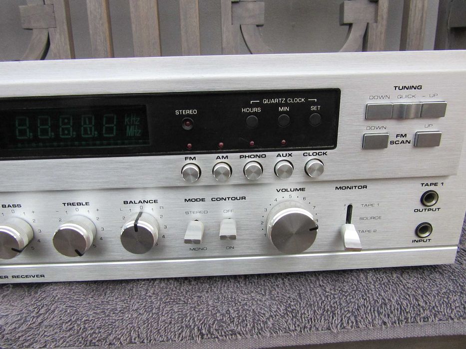 Amplituner Dual CR 1750  Made in Japan