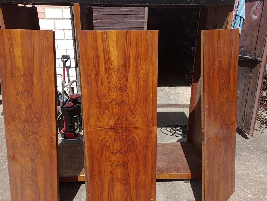 Szafa 3 drzwiowa, wczesny PRL