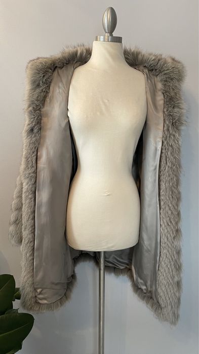 Futro z kapturem Lis srebrny rozmiar S stan idealny