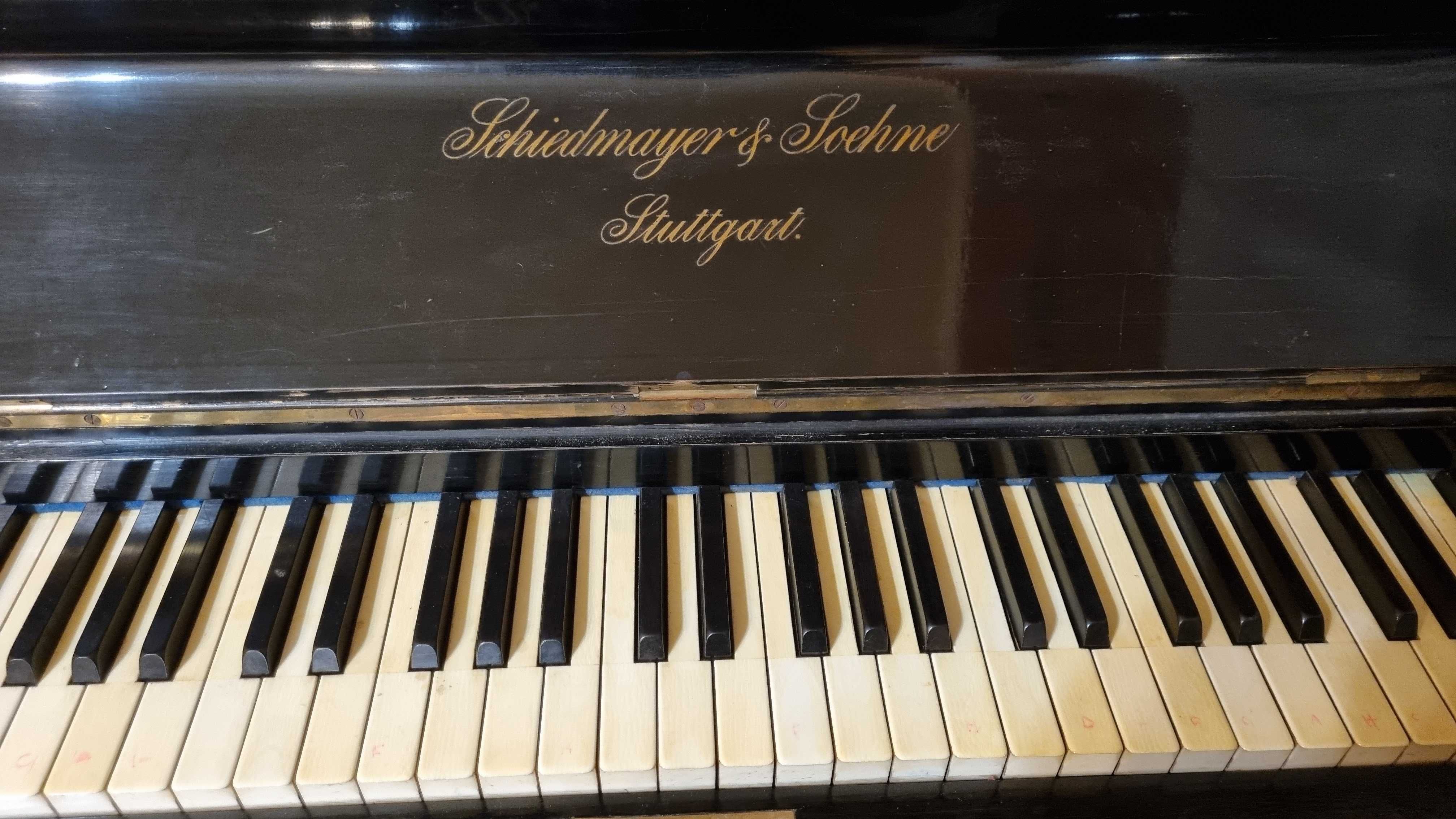 PIANINO 100 letnie