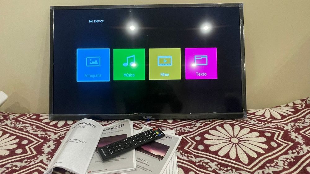 LCD HD schneider  32"