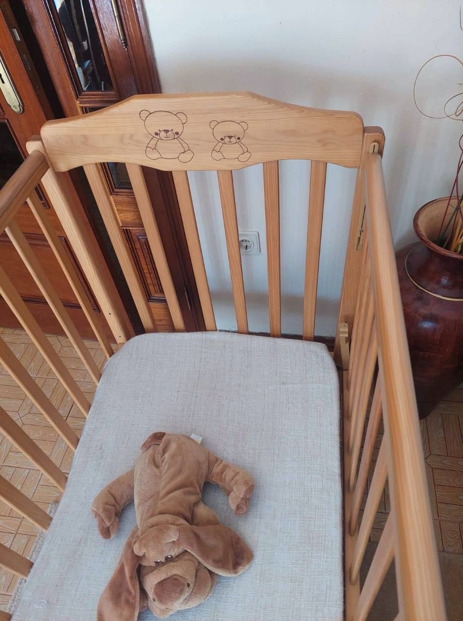 Cama em madeira para bebe