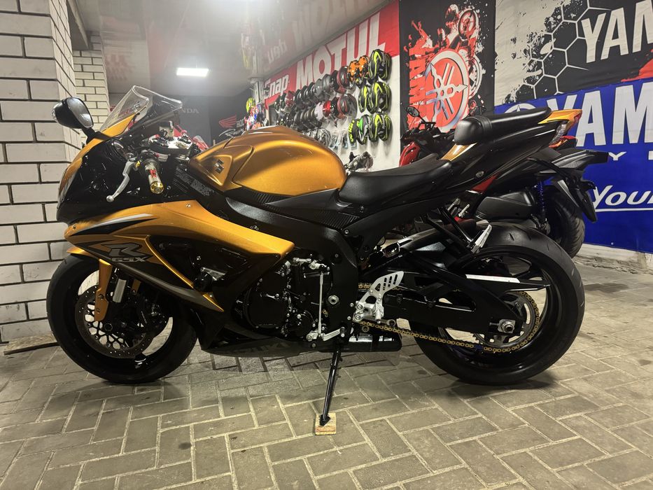 Японский мотоцикл Suzuki GSX-R750  2009г.