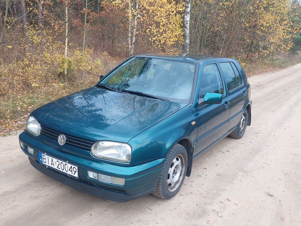 VW GOLF 3 1997 1.8 benzyna + gaz, hak