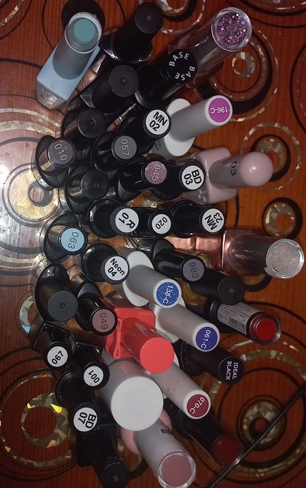 Продам набор для маникюра.