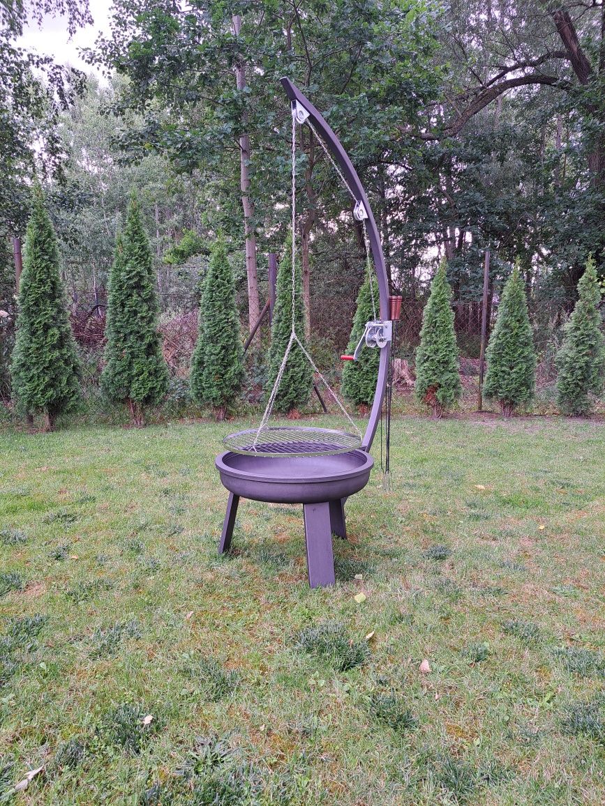 Grill  palenisko ognisko ogrodowe kijki w komplecie