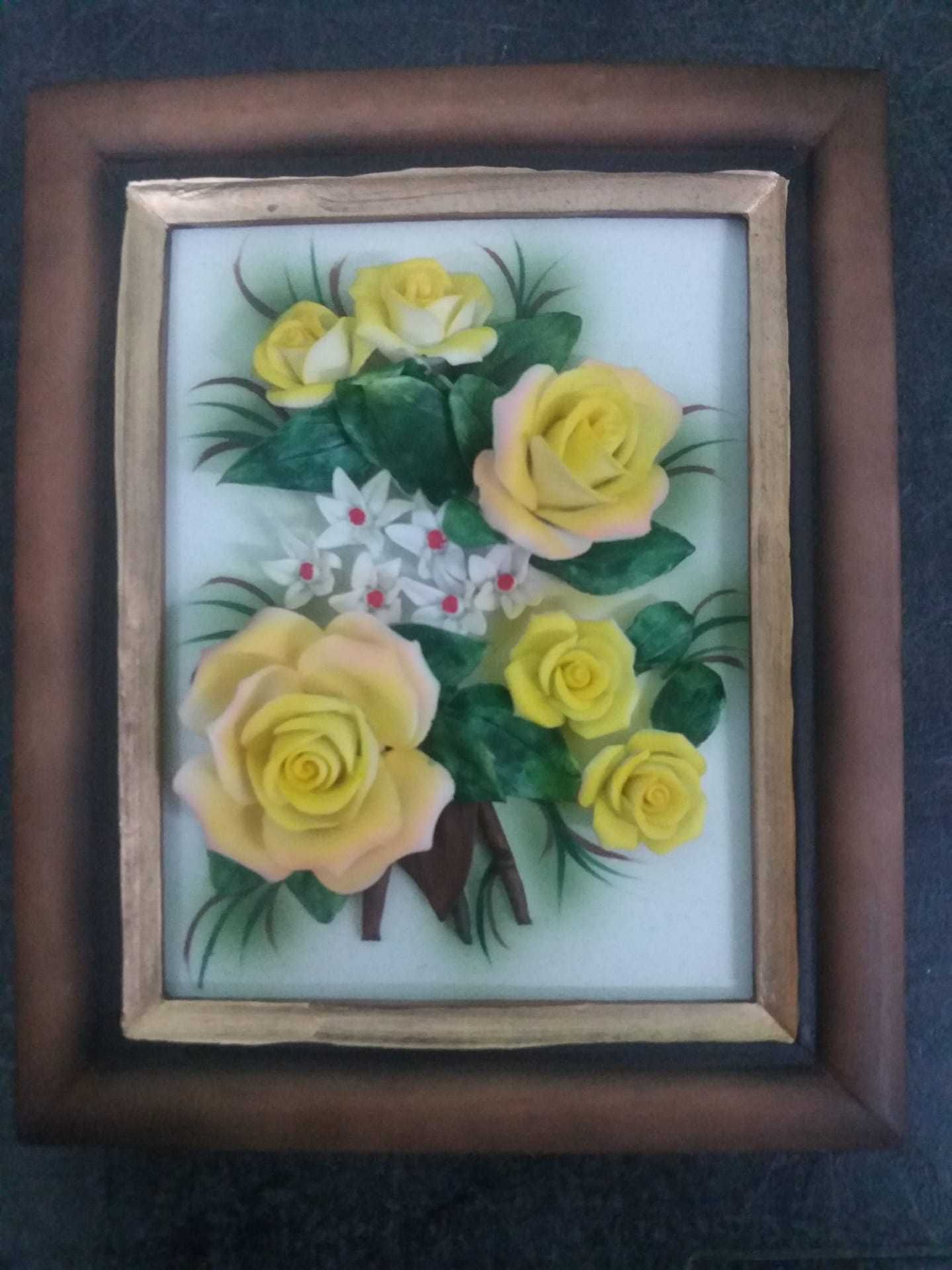 Bonito Quadro com Rosas em Relevo