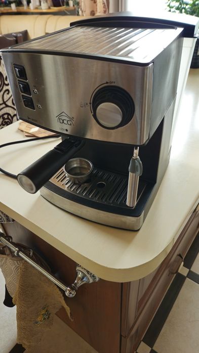 Кавоварка  DCG ріжкова