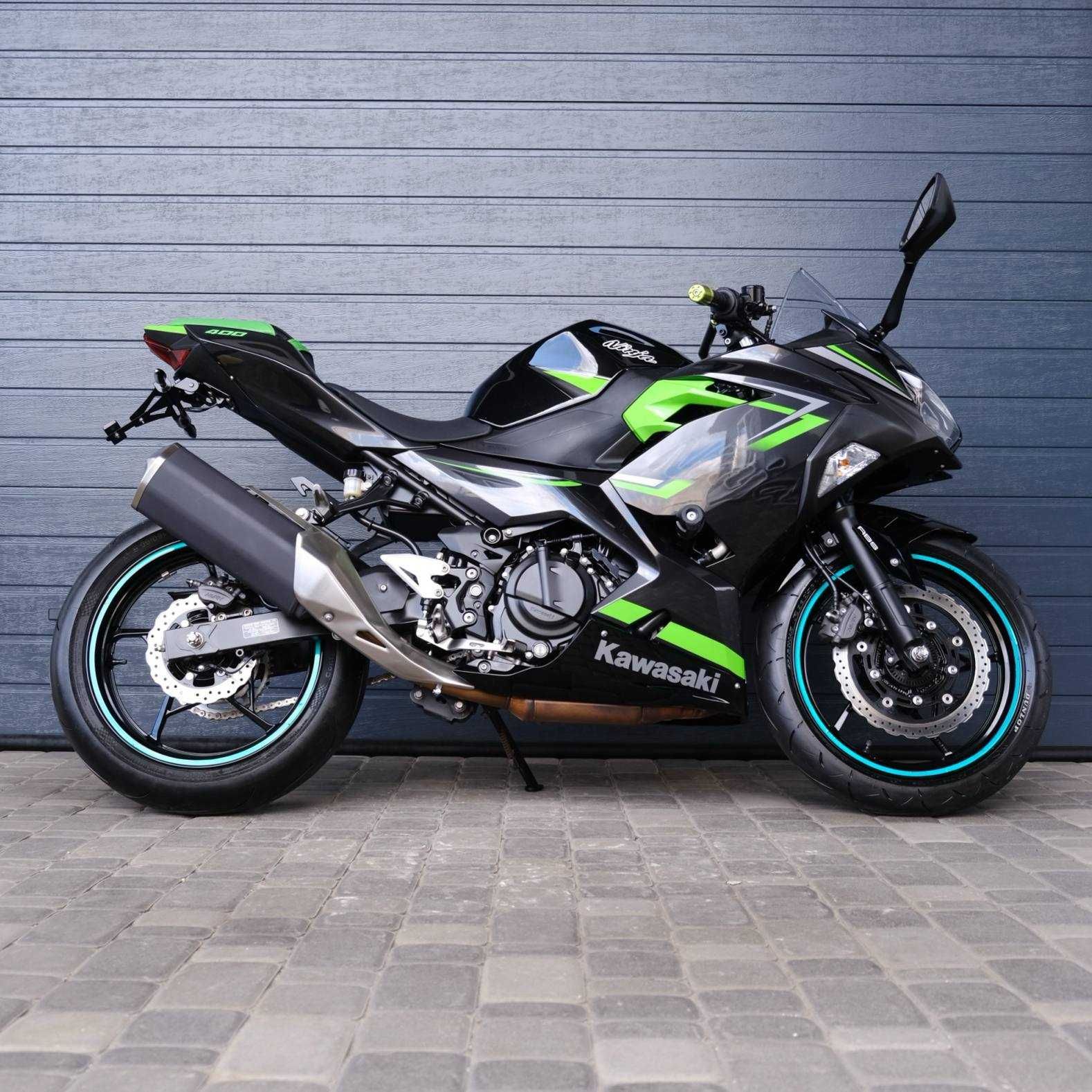 Продам мотоцикл Kawasaki Ninja 400 (9817)