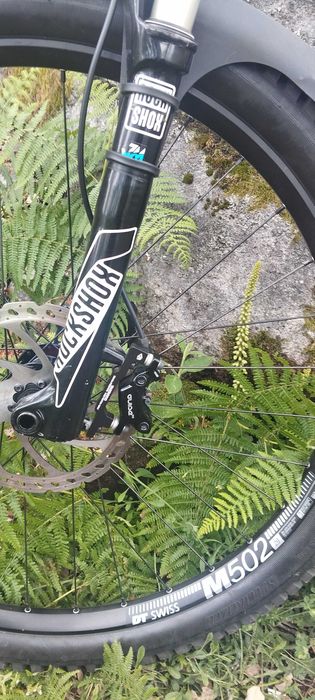 BTT 29 carbono full suspensão TREK USA