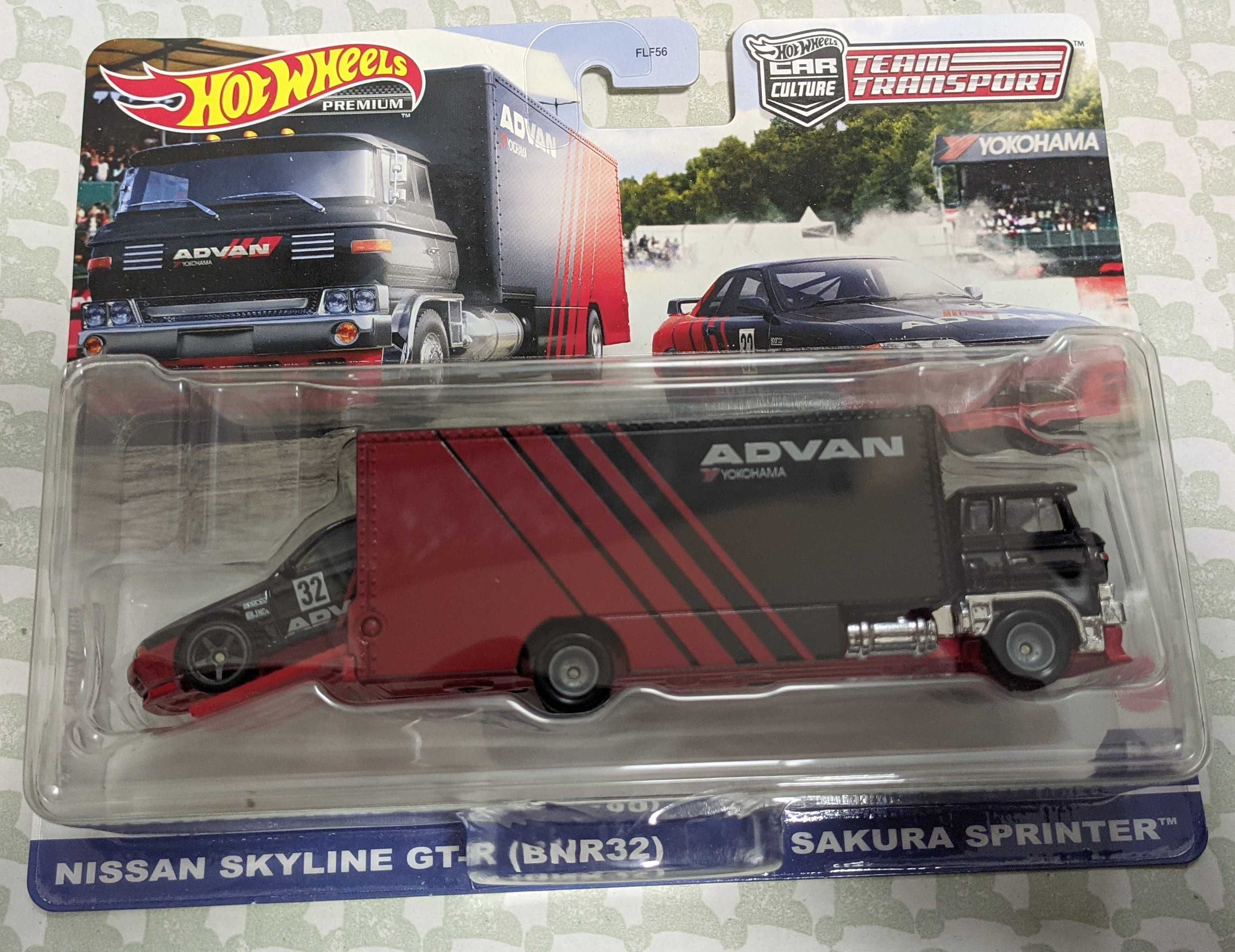 Hot Wheels Premium Team Transport Nissan Skyline R32 GT-R (BNR32)