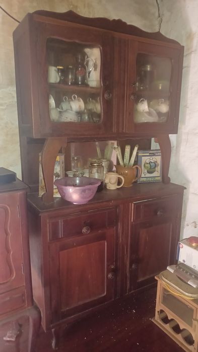 Cristaleira vintage exelente