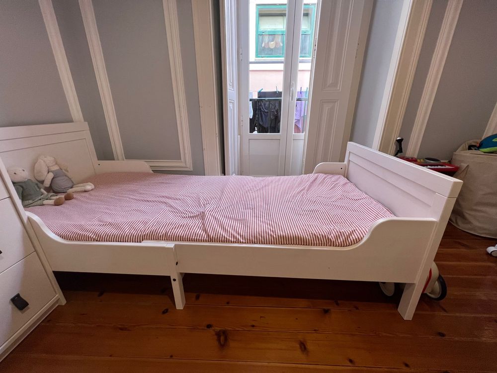 cama ikea  SUNDVIK