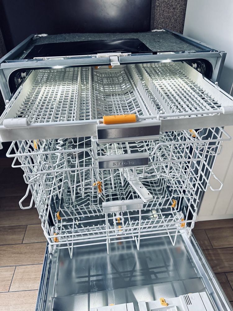 MIELE Zmywarka A+++ G6575 SCVi XXL AutoOpen LED