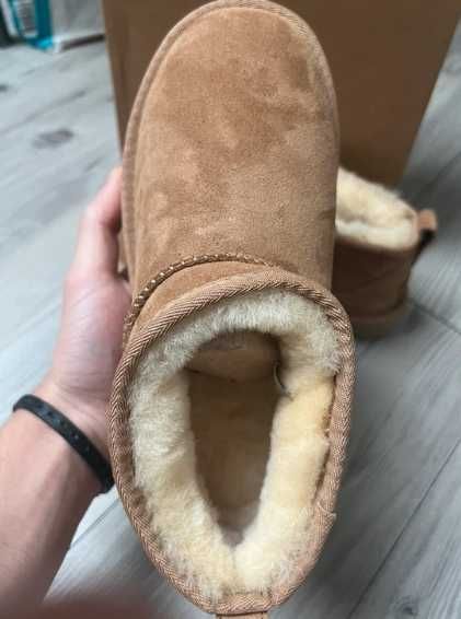 Śniegowce UGG classic super mini kasztanowy EU37