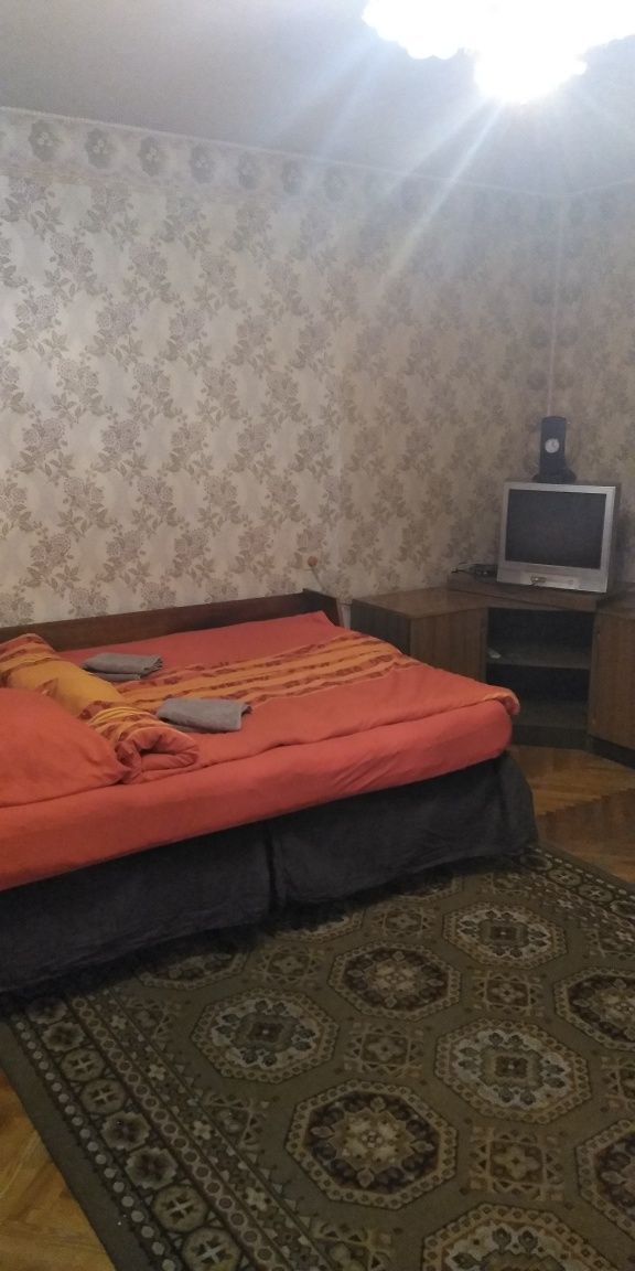 Подобово, погодинно, помісячно 1к-я 10 хв від м. Лісова, Інститут Сердц