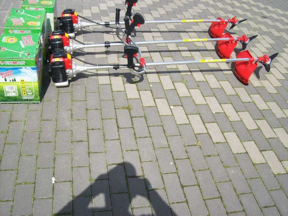 Kosa Spalinowa Podkaszarka Erman 4,3KM + Zestaw