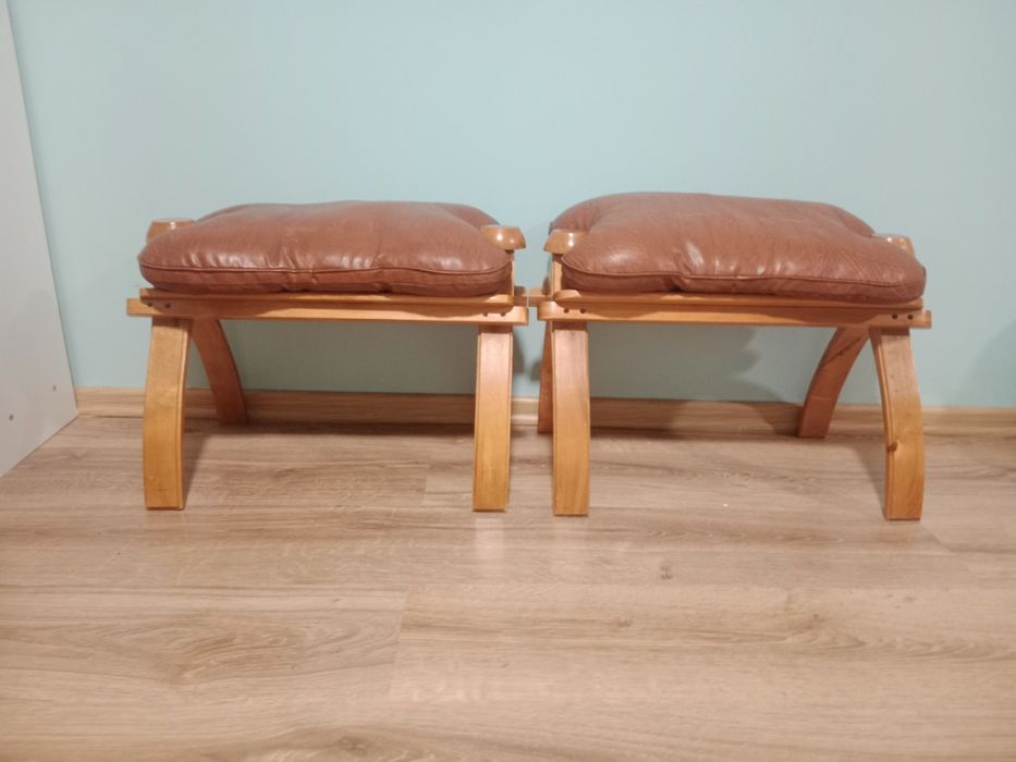Taboret "KOZIOŁEK" skórzany PRL PROHANUS - Komplet 2 szt