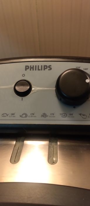 Fritadeira elétrica marca Philips com capacidade para 3 L