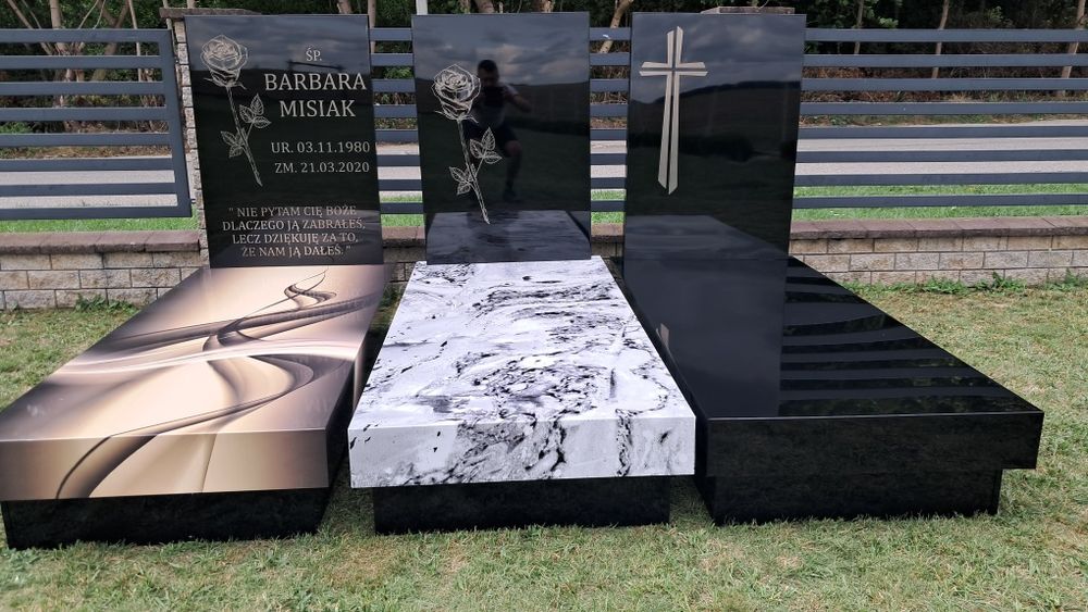 Nagrobek Kompozyt Premium 4299 zł z montażem oraz dostawą Promocja.