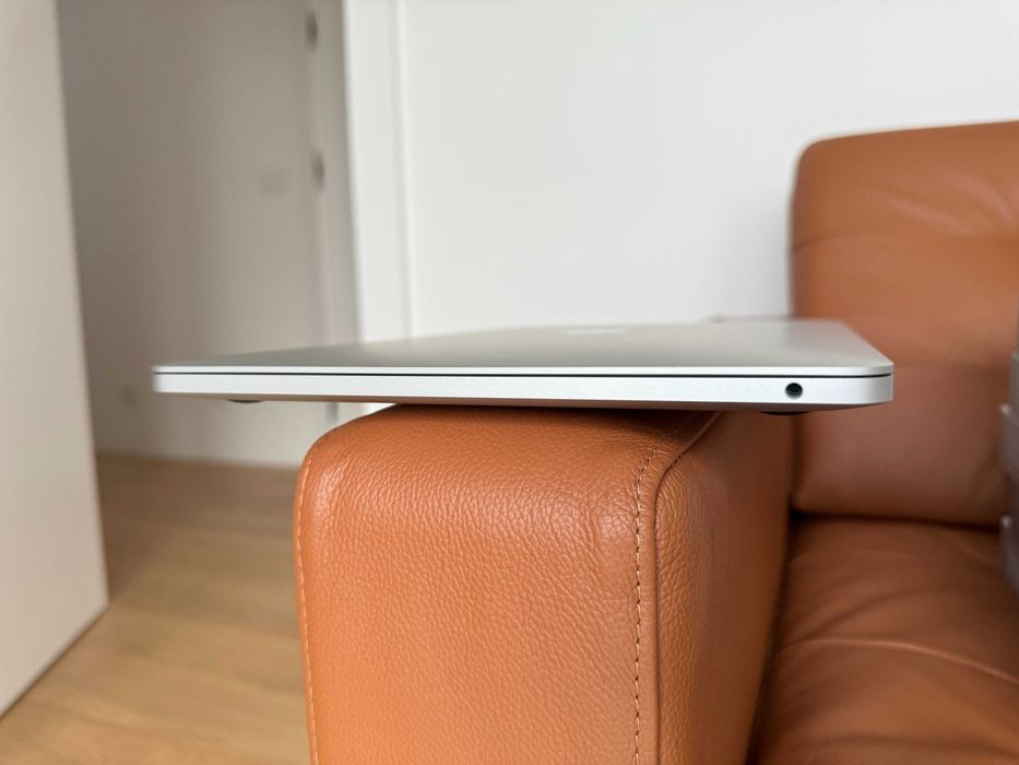 MacBook Pro M1 13'' 2020, 16GB RAM/512GB SSD jak nowy