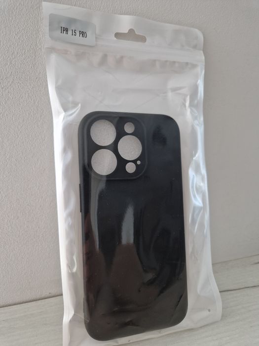 Back Case MATT do IPHONE 15 PRO Czarny