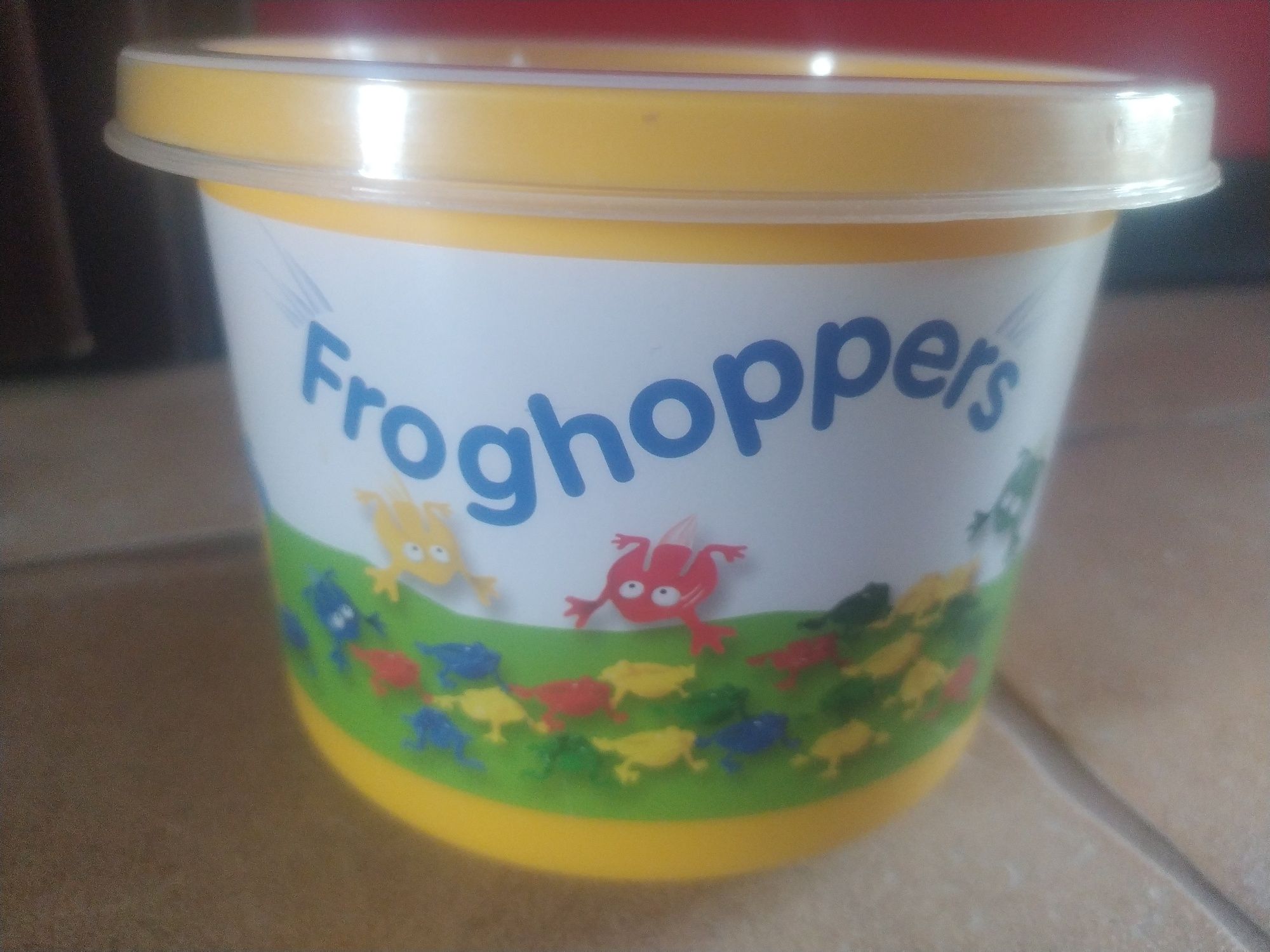 Gra zręcznościowa Froghoppers (żabki)