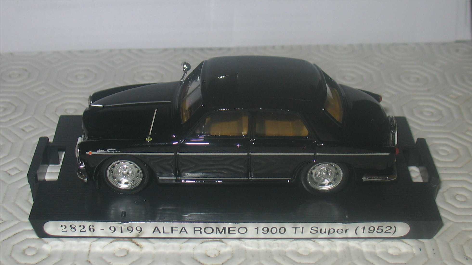 Altaya/Ixo - Alfa Romeo 1900 TI Super - Polícia Italiana - 1952