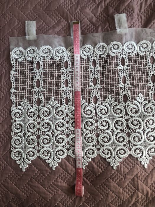 Firanka z zazdroskami - z gipiurą