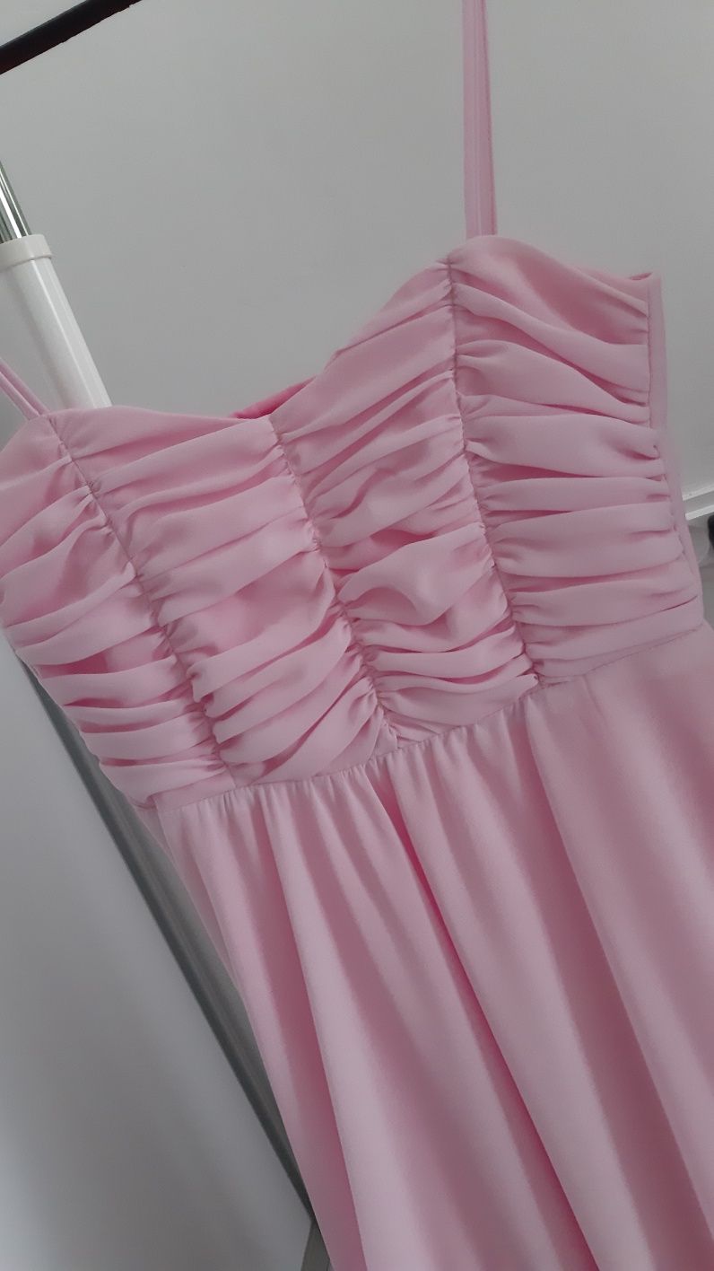 Сукня світло рожева