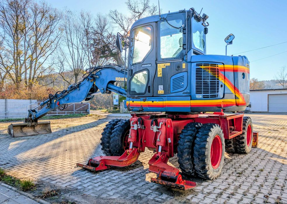 Koparka kołowa KOMATSU PW 118 MR