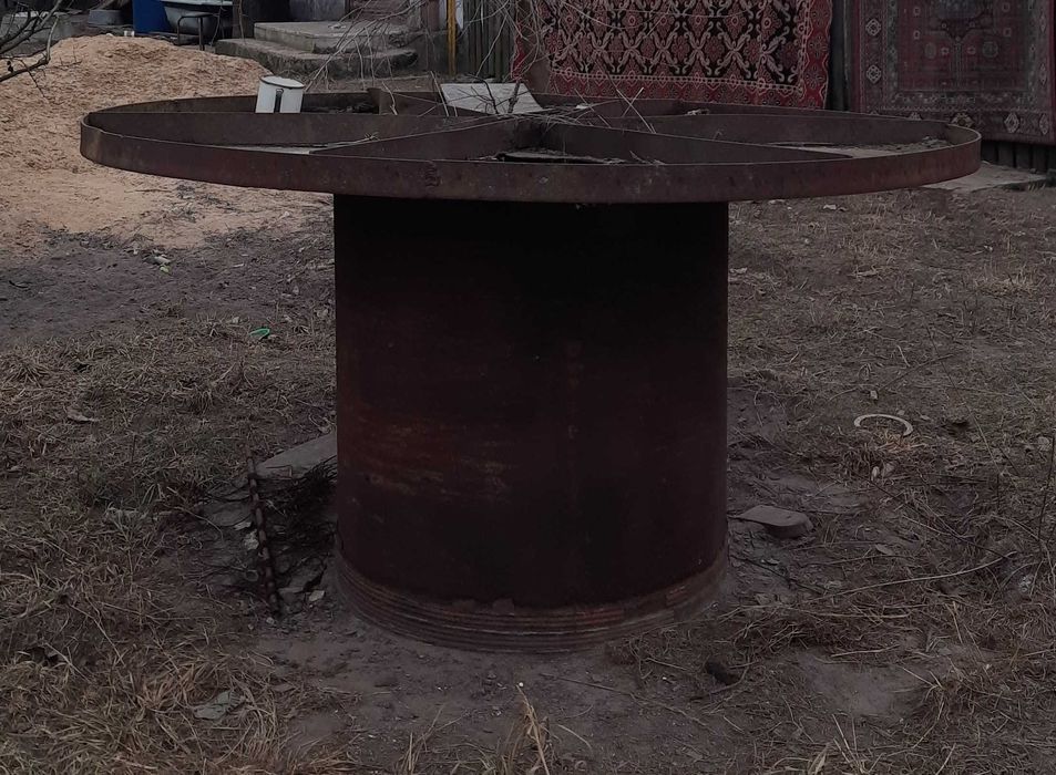 Продам бувшу у використанні катушку для кабеля